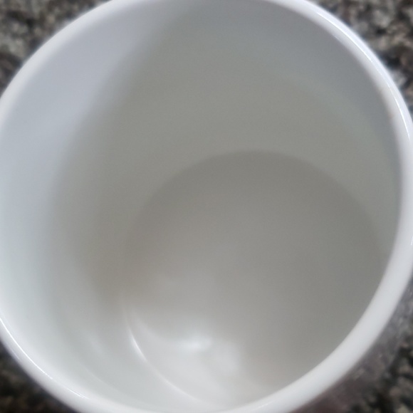 Charlotte Russe | Stylish Graphic Mug - Picture 4 of 4